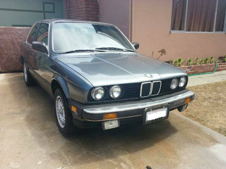 Illustration for article titled Tempted to buy this E30.